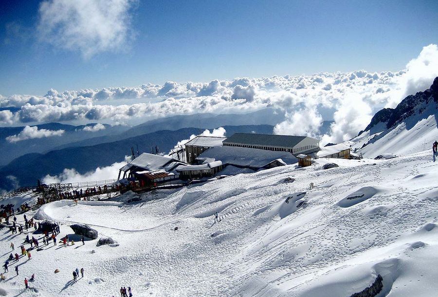 玉龙雪山