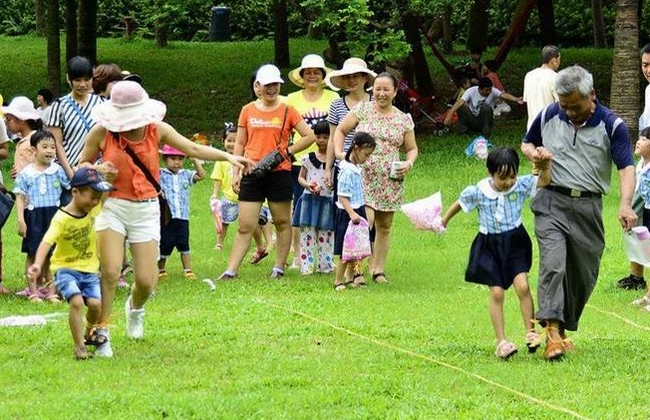 亲子游戏.jpg