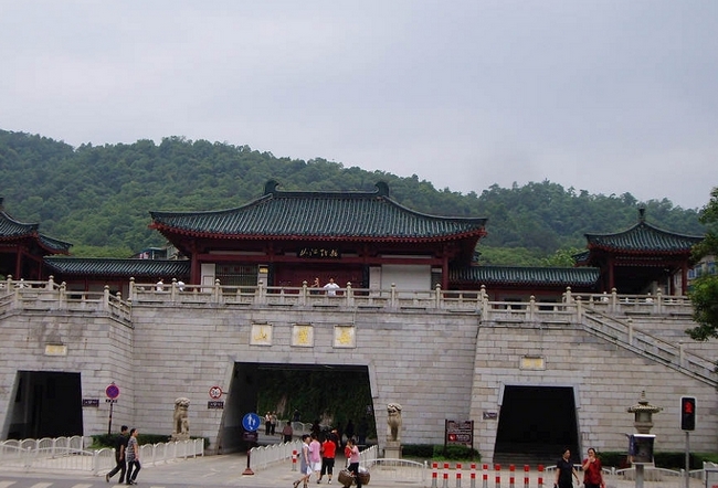 岳麓山徒步 (2).jpg