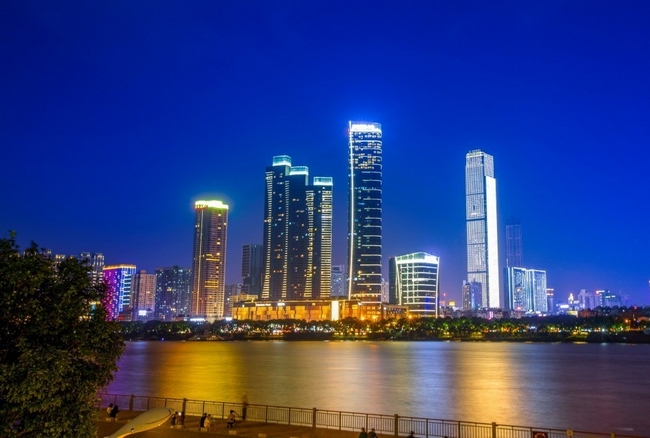 橘子洲徒步 (5).jpg